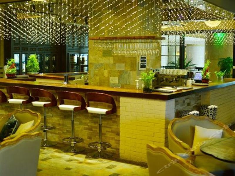 Highton Hotel Shanghai Exterior photo